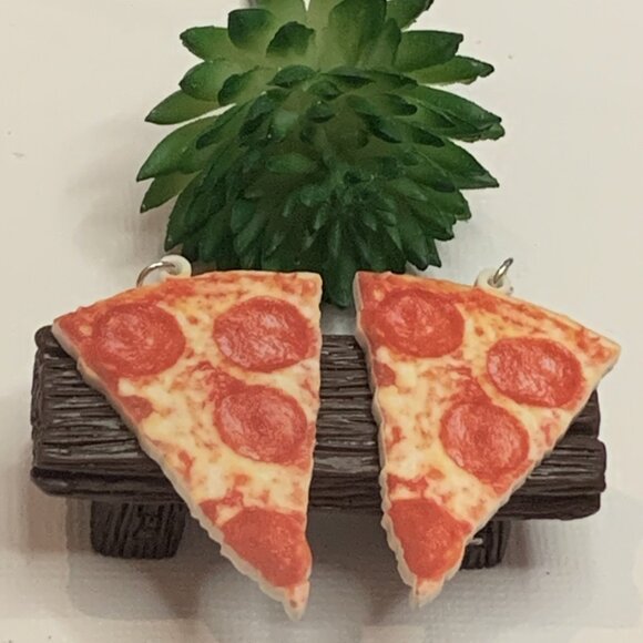 Pizza Earring, Funny Food Earring, Gift Idea, Silly Earring, Pizza Party, Food - Picture 2 of 5